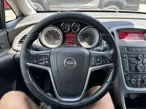 Opel Astra Bild 12