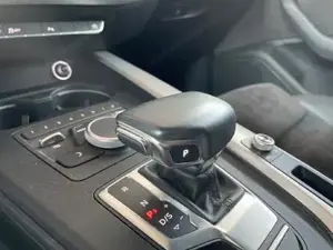 Audi A4 Bild 20