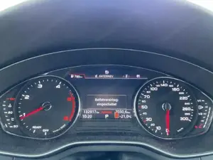 Audi A4 Bild 17