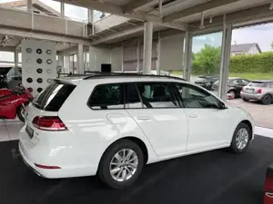 VW Golf Bild 4