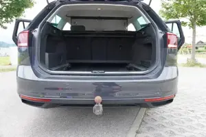 VW Passat Variant Elegance 2.0 TDI DSG 190 PS | Standheizung | ACC | AHK | Massagesitz Bild 6
