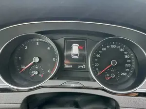 VW Passat Variant Elegance 2.0 TDI DSG 190 PS | Standheizung | ACC | AHK | Massagesitz
