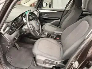 BMW 2er Bild 13