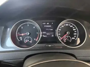 VW Golf Bild 3