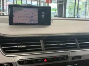 Audi Q7 Bild 18