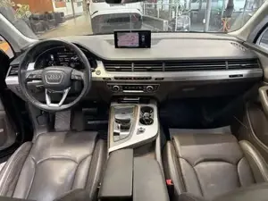 Audi Q7 Bild 13