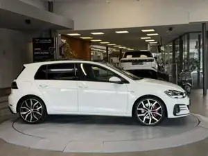 Volkswagen Golf Bild 8