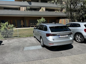 Skoda Oktavia Kombi 2,0 TDI Ambition Bild 3