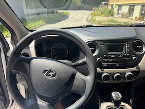 Hyundai i10 1.0 67 PS | 87.000 km | Klima | Scheckheft vollständig | TÜV  fach bereift Bild 10