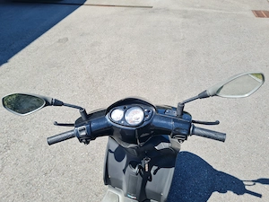 Piaggio Typhoon: 2 Takt Motor (2012) Bild 6