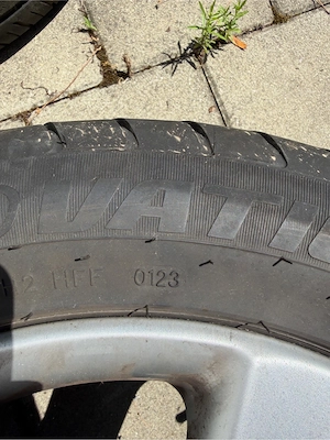 Original VW Golf 5 Alufelgen inkl. Sommerreifen 205 55 R16   DOT 2023 Bild 5