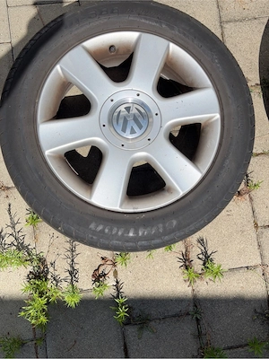Original VW Golf 5 Alufelgen inkl. Sommerreifen 205 55 R16   DOT 2023 Bild 4