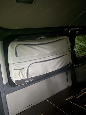 Bus-Ausbau: Modulares Stecksystem für Ladefläche (VW T6) Bild 8