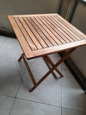 Tisch für Balkon oder Terrasse Bild 2