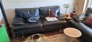 Schwarze Ledercouch 3 teilig Bild 2
