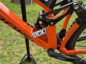 Downhill Bike Mondraker summum Bild 2