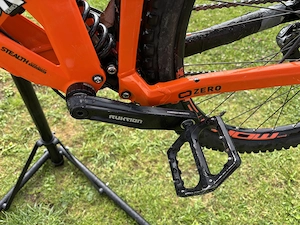 Downhill Bike Mondraker summum Bild 3