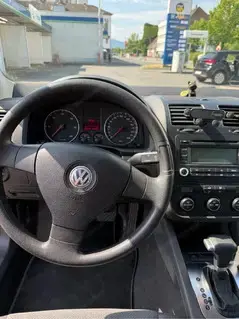 VW Golf 5   Top Zustand   Frisch vorgeführt   Automatik Bild 5