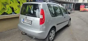 Skoda Roomster Active+ 1,6 TDI Kombi   Family Van Bild 10