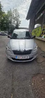 Skoda Roomster Active+ 1,6 TDI Kombi   Family Van Bild 9