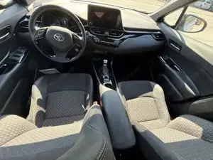 Toyota C-HR Bild 8