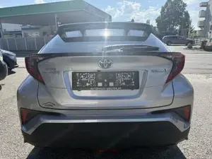 Toyota C-HR Bild 12