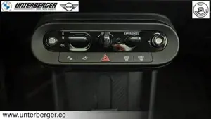 MINI Cooper C Aut. // Head-Up // LED // Pano.Dach // Shz. Bild 12