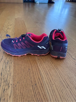 Trekking Schuh Gr. 36
