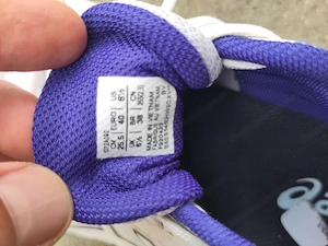 Turnschuhe, Hallenschuhe, Asics, gr 40 Bild 3