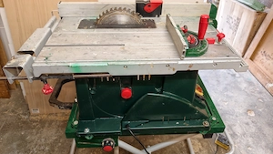 Ich verkaufe eine Bosch PTS 10 Kreissäge mit Untergestell zum selbst abholen Bild 4