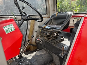 Massey Ferguson 560 -8S Bild 3