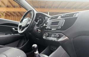 KIA Rio Erstbesitz. Komplette Historie Rechnungen. Jeder Service bei Kia erst 86.000 KM Bild 6