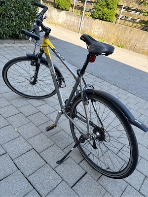 KTM Avento Trekkingbike   Citybike mit 24 Gängen Bild 4
