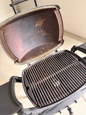 Weber Q 1400 Elektrogrill mit Standfuß & Seitentischen Bild 5