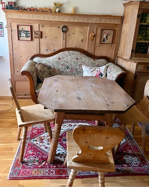 schöne Bauernstube Bild 2