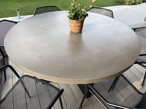 Gartentisch mit Betonplatte Bild 2