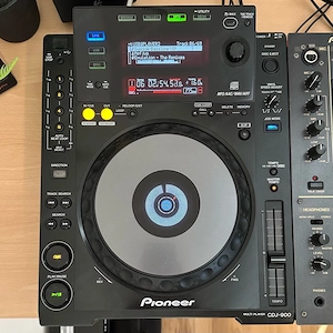 Pioneer DJ Setup Bild 3