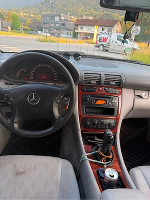 Mercedes-Benz C 200 CDI  Bild 6