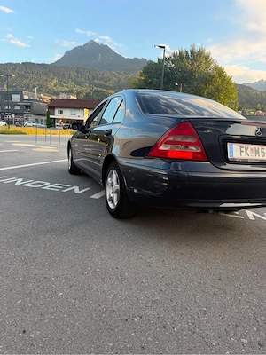 Mercedes-Benz C 200 CDI  Bild 7