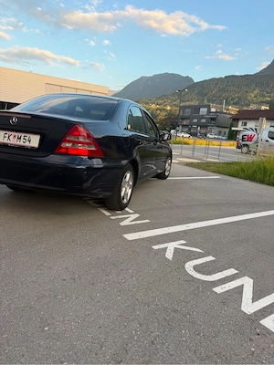 Mercedes-Benz C 200 CDI  Bild 2