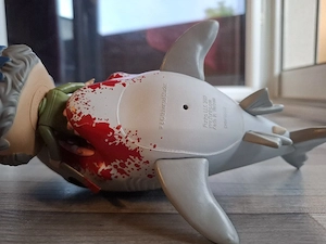 Jaws - Shark Biting Quint #760 - Funko Pop Bild 2