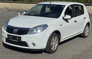 Dacia Sandero 1.2 TÜV 08 26 Bild 2