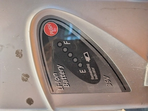 E - Bike Akkus plus Ladegerät Bild 2