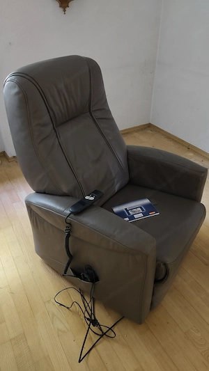 Fernsehsessel elektrisch mit Lederbezug Bild 3