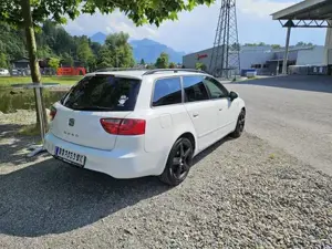 Seat Exeo ST 2.0 TDI 88kW Öamtc Pickerl 02 2027 (Audi A4 B8)