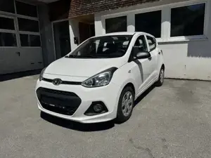 Hyundai i10 1.0 67 PS | 87.000 km | Klima | Scheckheft vollständig | TÜV  fach bereift Bild 3