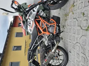 Ktm Duke 125- Top Zustand  Bild 2