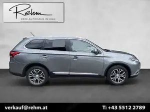 Mitsubishi Outlander Bild 4