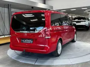 Mercedes-Benz V 220 Bild 10