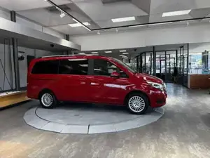 Mercedes-Benz V 220 Bild 4